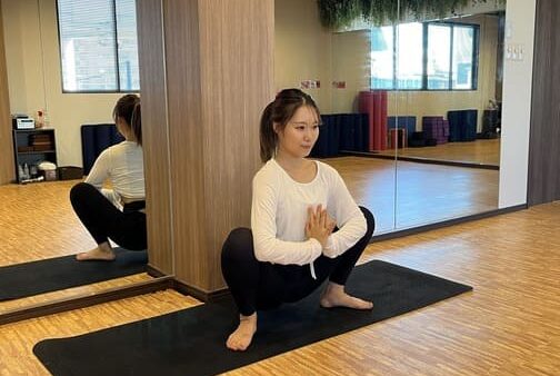 ベーシックフローYOGA（2）